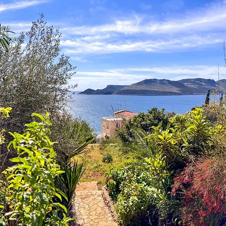 Maria Peninsula *